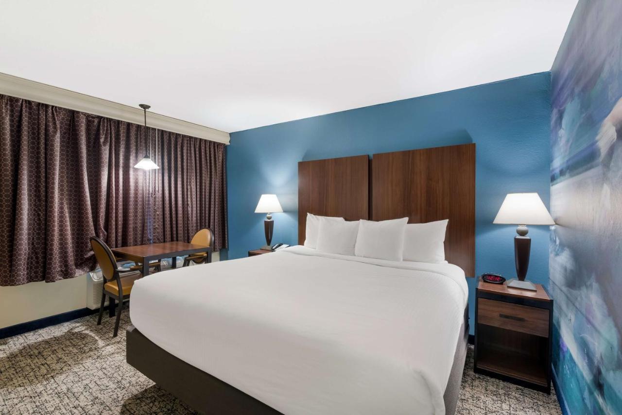 Best Western Winners Circle Hot Springs Esterno foto