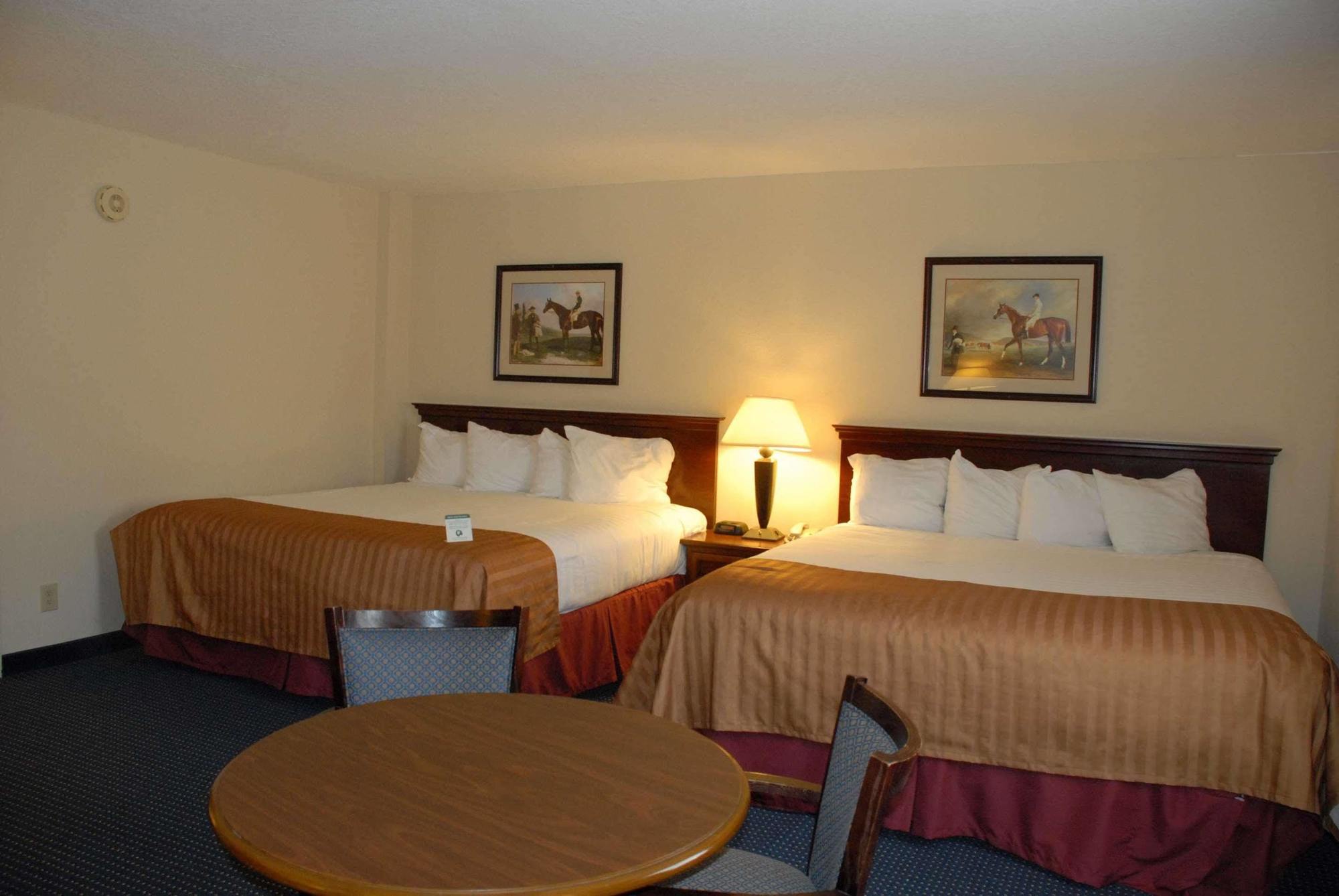 Best Western Winners Circle Hot Springs Esterno foto